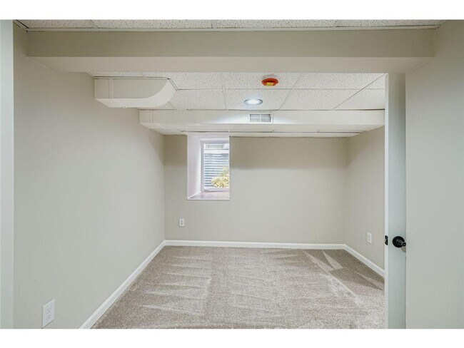 Building Photo - 4643 Emerson Ave N