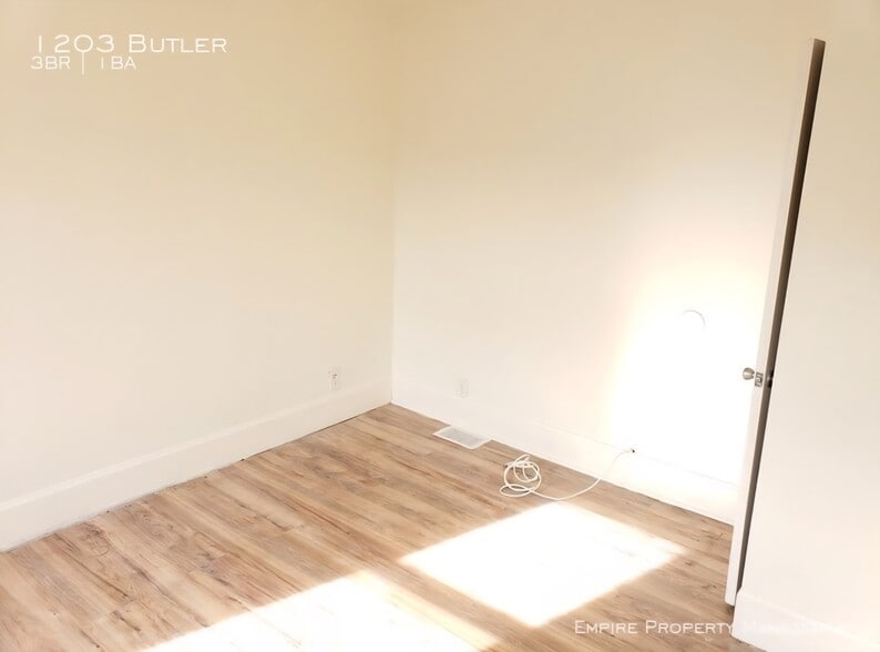Building Photo - 1203 Butler St