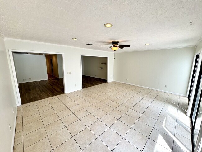 Building Photo - WATER FRONT PROPERTY!!!!!