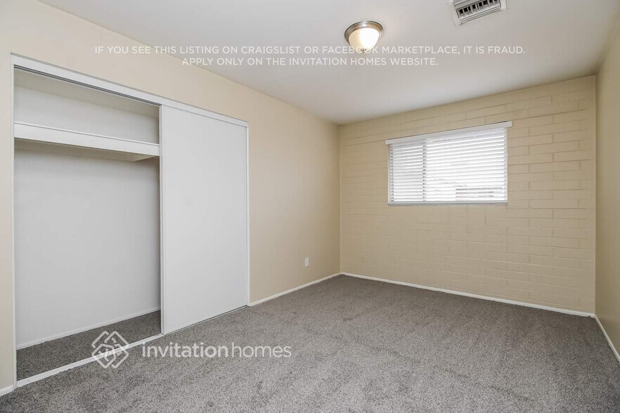 Building Photo - 6012 W Medlock Dr