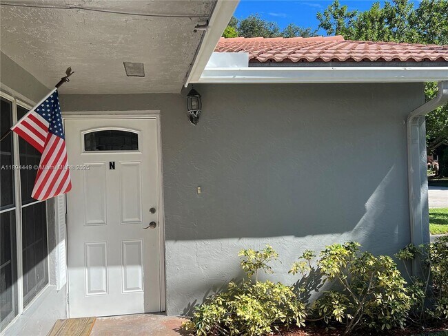 Building Photo - 2510 NW 116th Terrace