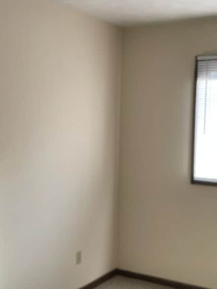 Bedroom - 302 Galvin Rd N