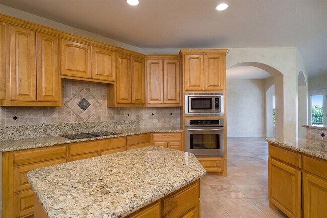 Building Photo - 104 Cedar Glen Cove