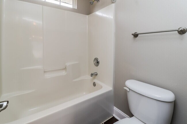 Building Photo - 13017 Autumn Trace Dr