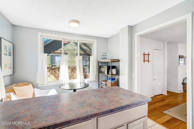 Building Photo - 100 Mt Tabor Way