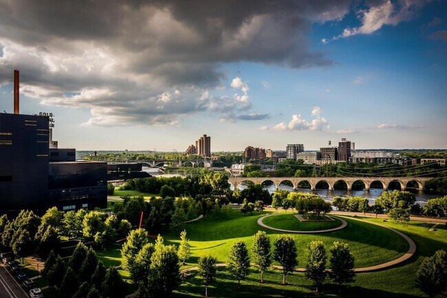 Building Photo - 1240 S 2nd St