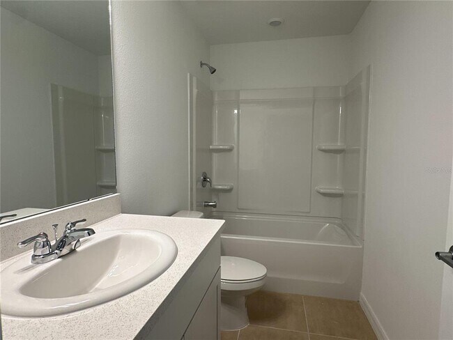 Building Photo - 2089 Hallier Cv