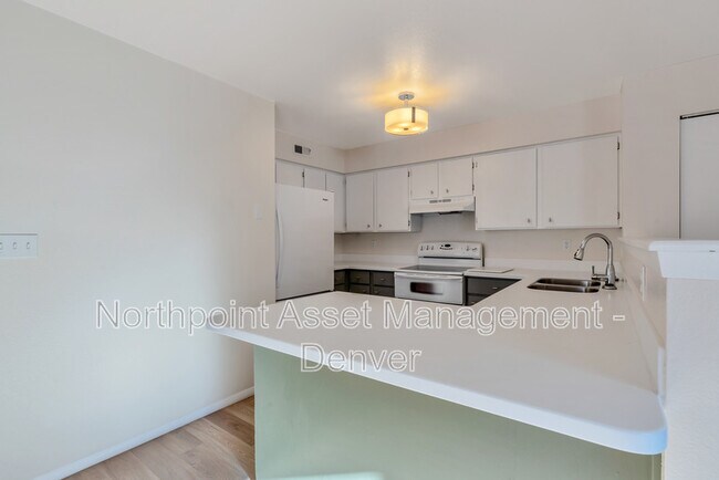 Building Photo - 149 S Zang Way