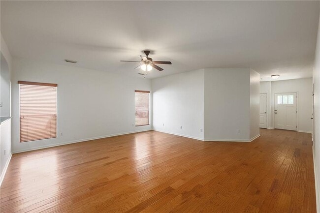 Building Photo - 2125 Amur Dr