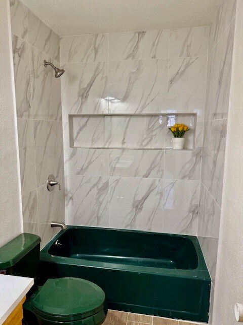 Building Photo - 7907 Locksley Rd