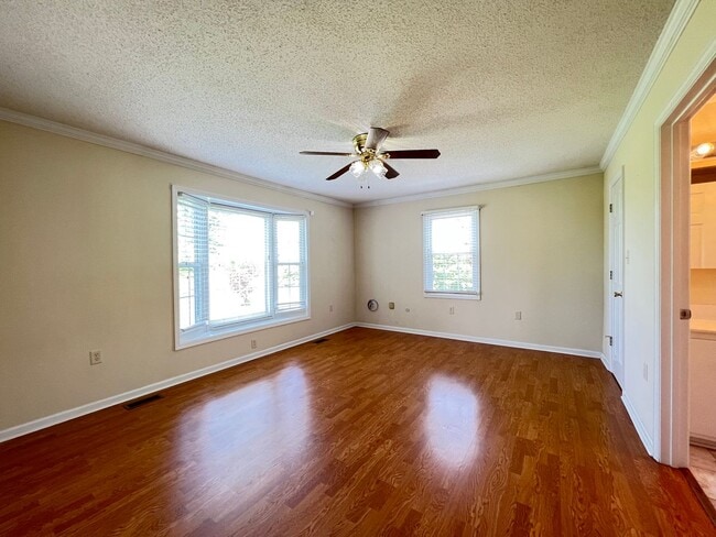 Building Photo - The Lifestyle You Deserve.