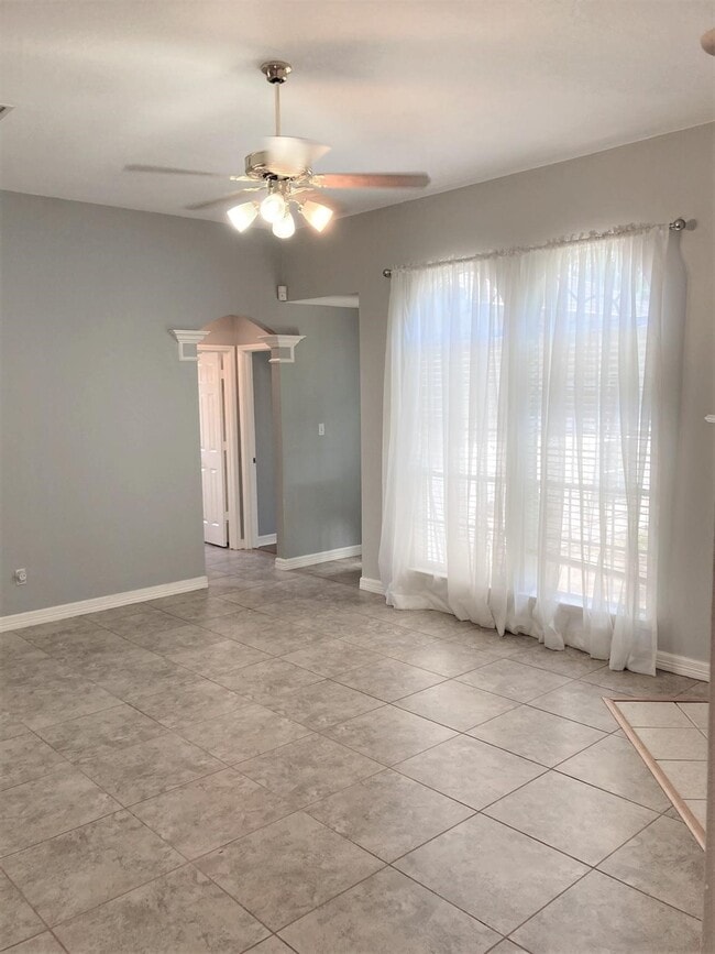 Building Photo - 21215 Branford Hills Ln