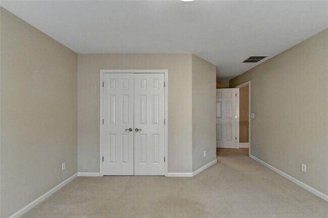 Building Photo - 7830 Tintern Trce