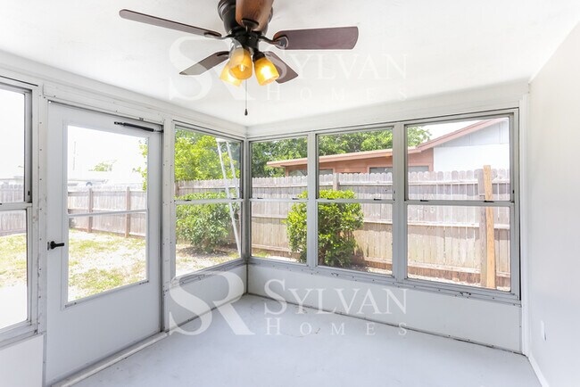 Building Photo - Coming HOME never felt so good!