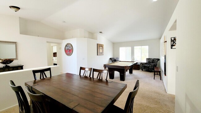 Building Photo - 78735 Rockberry Ct