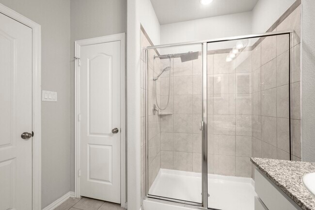 Building Photo - 7446 French Quarter Ct