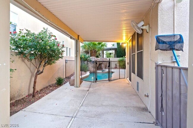Building Photo - 1708 Cordoba Canyon St