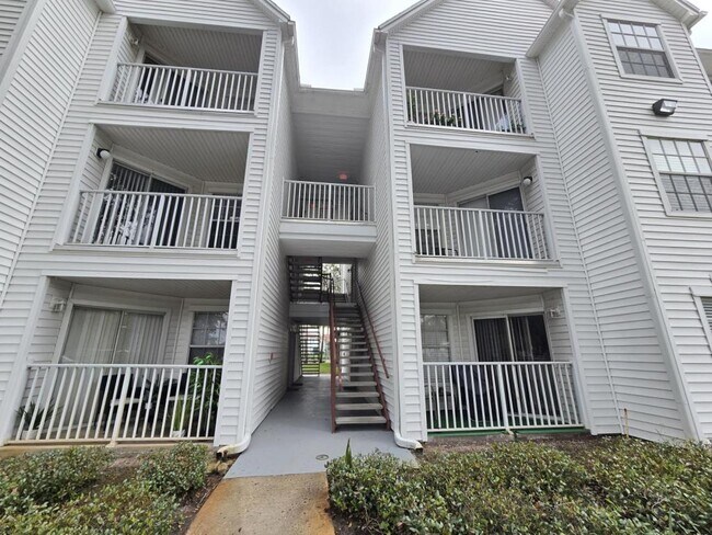 Building Photo - 11526 Westwood Blvd