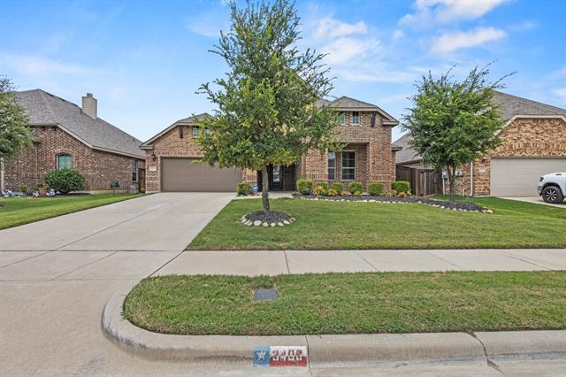 Building Photo - 3206 Woodford Dr