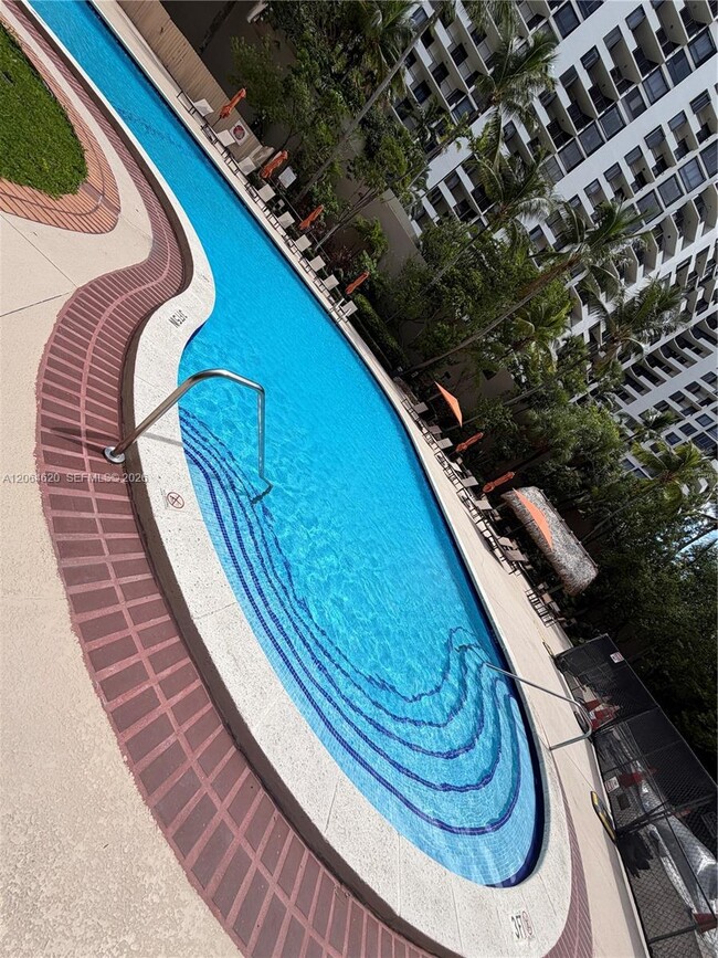 Building Photo - 540 Brickell Key Dr