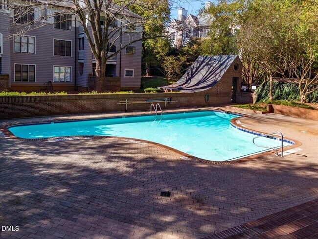 Building Photo - 761 Bishops Park Dr