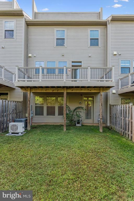 Building Photo - 43422 Robey Sq
