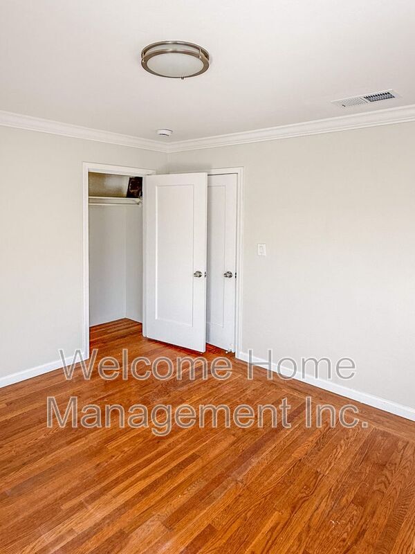 Building Photo - 184 Farrelly Dr