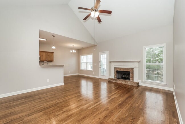 Building Photo - 6033 Lori Anne Dr