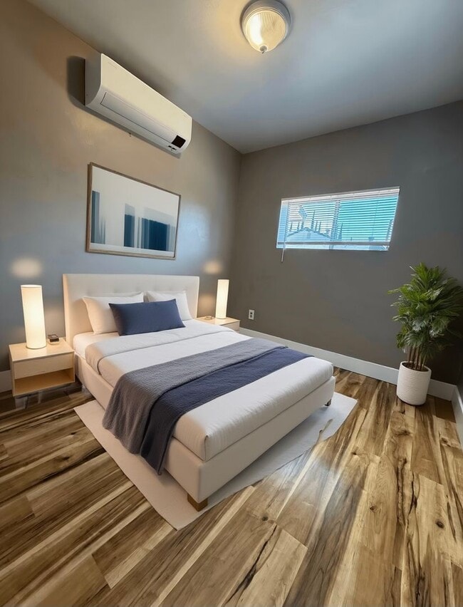 Building Photo - **For Rent: Cozy 2-Bedroom Home in Carmich...