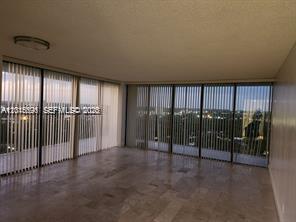 Building Photo - 780 NE 69th St