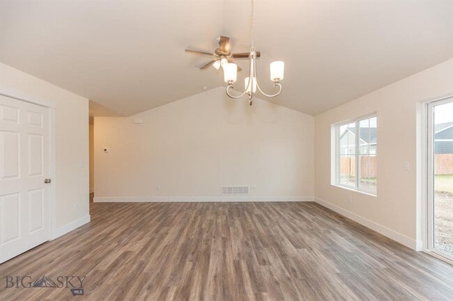 Building Photo - Brand New 4 Bedroom Home