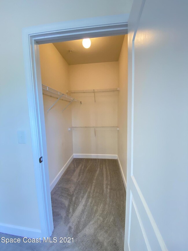 Building Photo - 6421 Borasco Dr