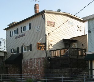 Building Photo - 215 Burrill St