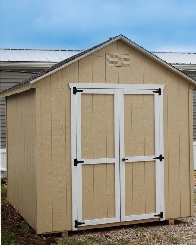 Building Photo - Mobile Home