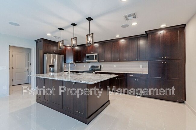 Building Photo - 5514 N 79th Pl