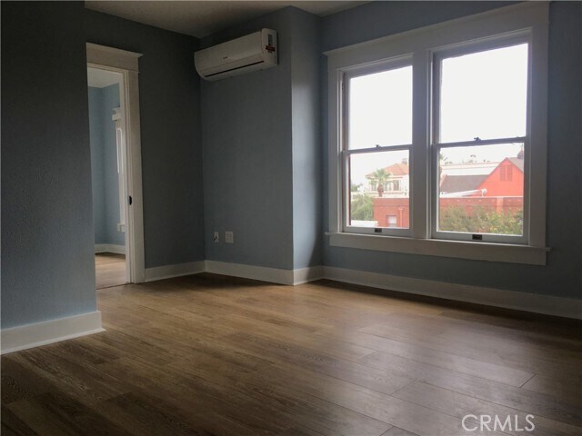 Building Photo - 24 W Olive Ave