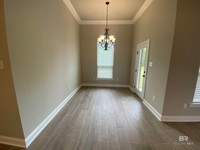 Building Photo - 30815 Bauer Ave