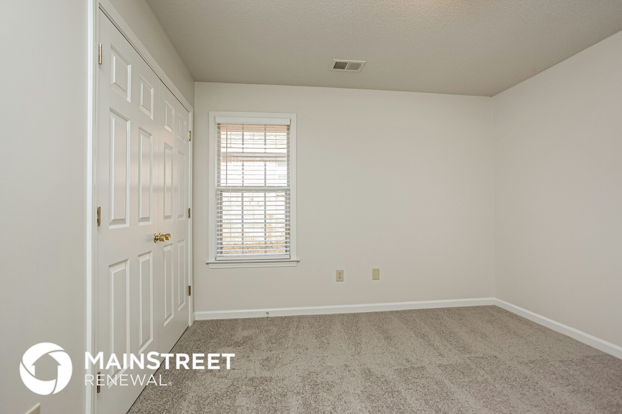 Building Photo - 7605 Davis Pkwy