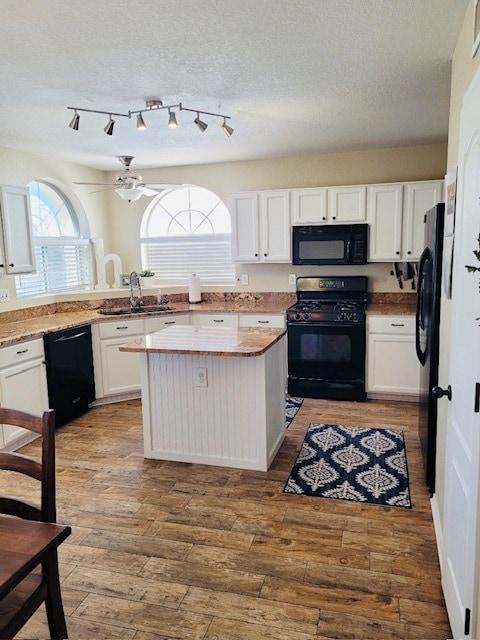 Building Photo - 6739 W Alegria Dr