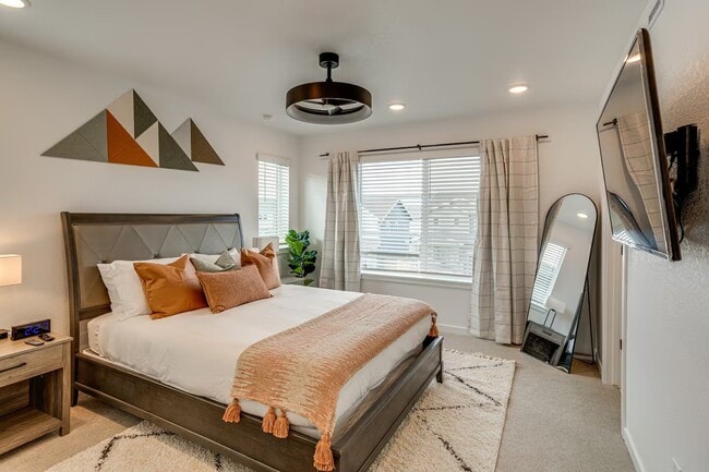 Building Photo - 21176 E 62nd Dr