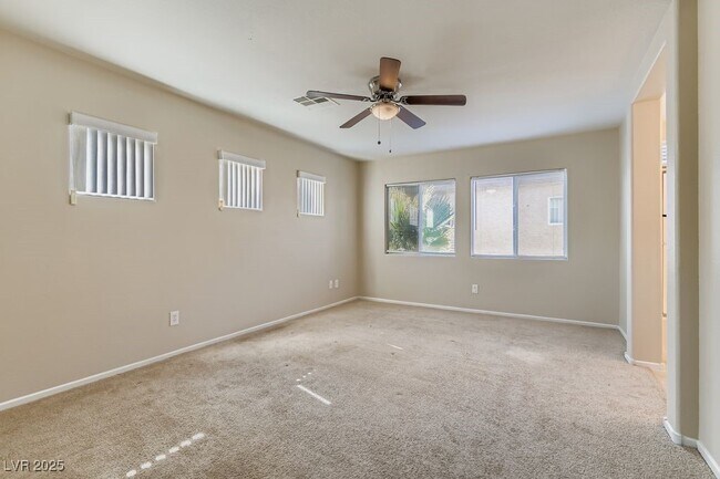 Building Photo - 9519 W Wooded Heights Ave