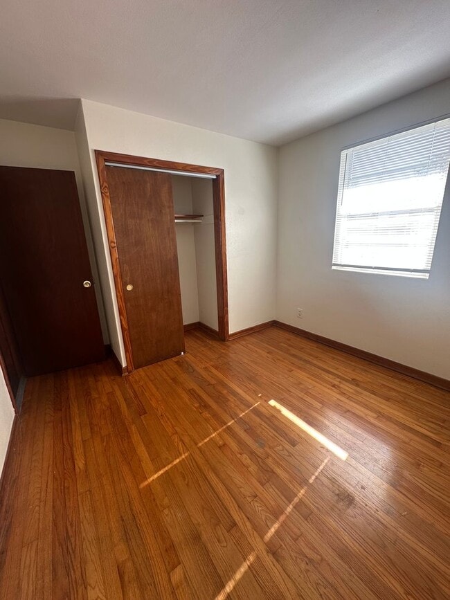 Building Photo - Welcome Home, Cozy House For Rent, JAX Heights