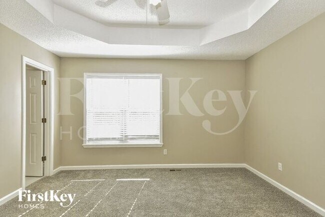 Building Photo - 1304 Venessa Dr