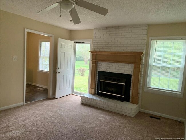 Building Photo - 165 Canteberry Dr
