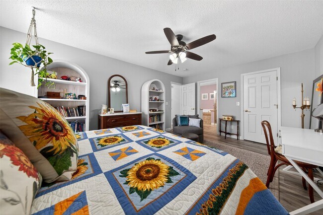 Building Photo - 1321 Forest Creek Dr.