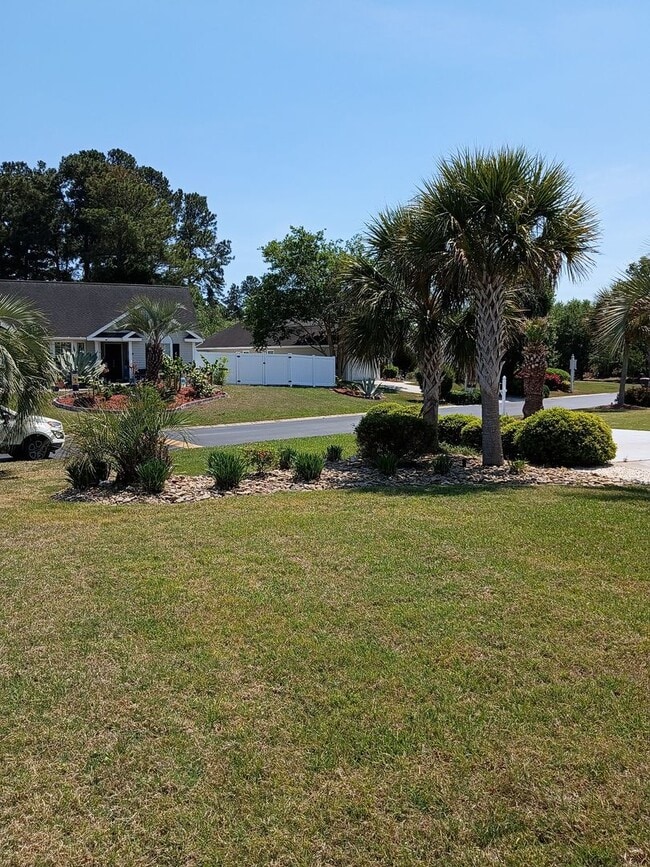 Building Photo - BRIDGEPORT