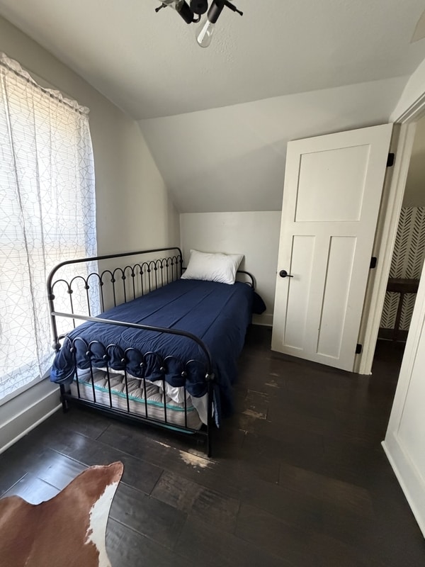 Building Photo - 915 Alabama St