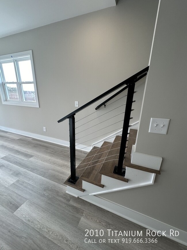 Building Photo - 2010 Titanium Rock Rd