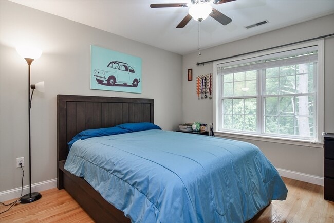 Building Photo - 41 Garett Way