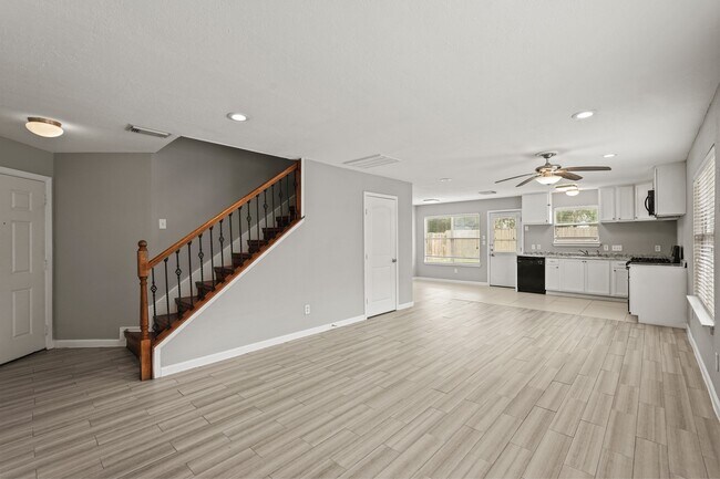 Building Photo - 2934 Cypress Island Dr